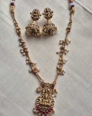 Festive Neckset
